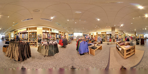 Clothing Store «Orvis», reviews and photos, 934 Old Country Rd, Garden City, NY 11530, USA