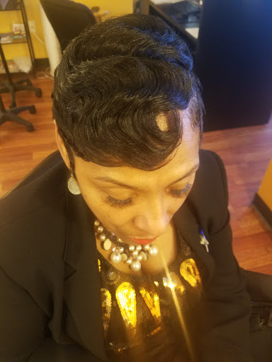 Beauty Salon «Upscale Salon & Weave Center», reviews and photos, 4447 Wade Green Rd, Kennesaw, GA 30144, USA