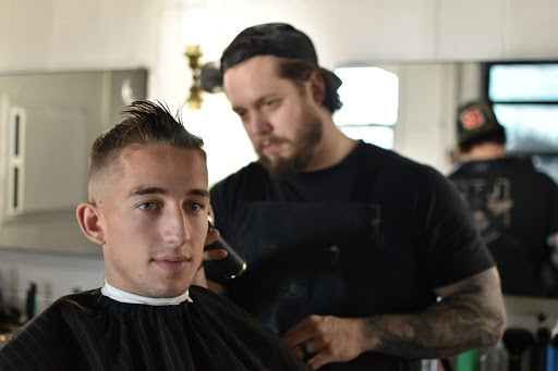 Barber Shop «Handsome Fellows Barber Shop», reviews and photos, 11770 Shelbyville Rd #103, Louisville, KY 40243, USA