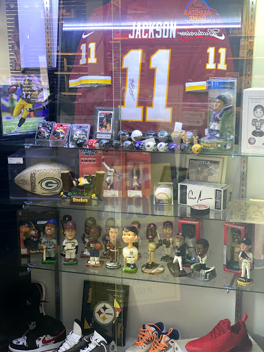 Pawn Shop «Capitol City Buy & Sell», reviews and photos, 3517 Walnut St, Harrisburg, PA 17109, USA