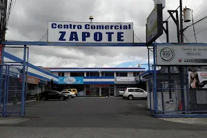 Centro Comercial Zapote image