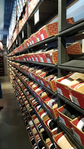 Shoe Store «Vans», reviews and photos, 4250 W Anthem Way, Phoenix, AZ 85086, USA