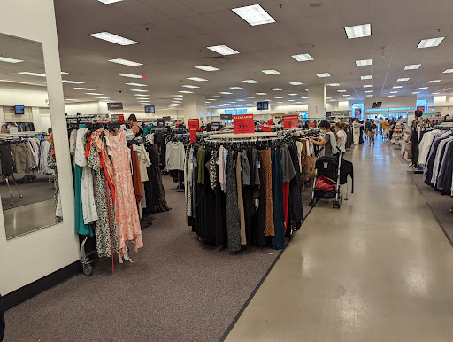 Department Store «Nordstrom Rack Bergen Town Center», reviews and photos, 510 Bergen Town Center, Paramus, NJ 07652, USA