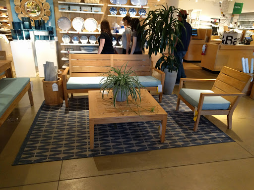 Furniture Store «Crate and Barrel», reviews and photos, 2680 NE 49th St, Seattle, WA 98105, USA