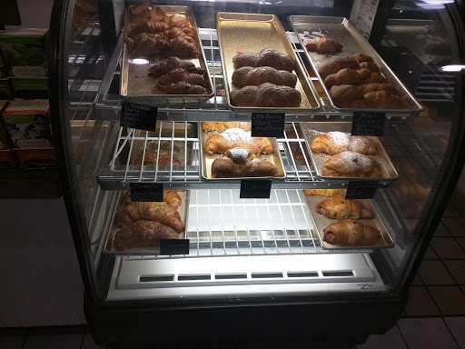 Cafe Des Croissants