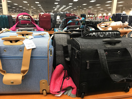 Clothing Store «Burlington Coat Factory», reviews and photos, 1200 S Abilene St, Aurora, CO 80012, USA