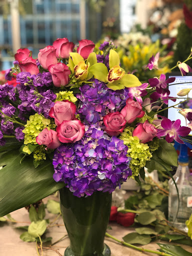 Florist «Twin Towers Florist *FLOWERS*», reviews and photos, 1000 Wilson Blvd m735, Arlington, VA 22209, USA