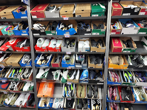 Shoe Store «WSS», reviews and photos, 2520 S Bristol St, Santa Ana, CA 92704, USA