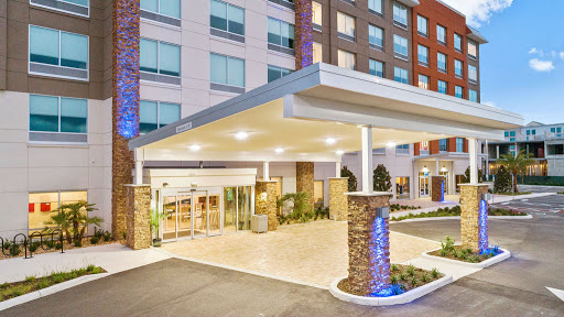 Holiday Inn Express & Suites Orlando - Lake Buena Vista, an IHG Hotel