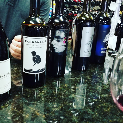 Wine Store «Redneck Wine Co», reviews and photos, 3225 S MacDill Ave, Tampa, FL 33629, USA