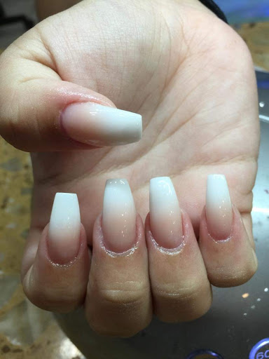 Nail Salon «Regal Nails Salon & Spa», reviews and photos, 101 Tanglewood Pkwy, Elizabeth City, NC 27909, USA