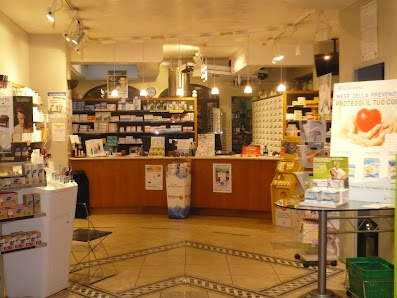Farmacia Davolio Marani Via Roma, 42, 42042 Fabbrico RE, Italia