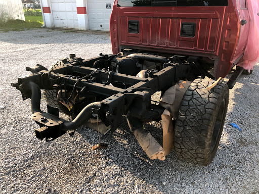 Auto Body Shop «Performance Paint», reviews and photos, 431 E Main St, Brownsburg, IN 46112, USA