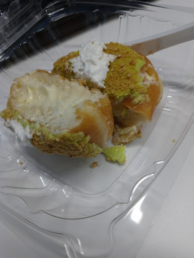 Bakery «Krispy Kreme Doughnuts», reviews and photos, 1984 W Main St, Mesa, AZ 85201, USA