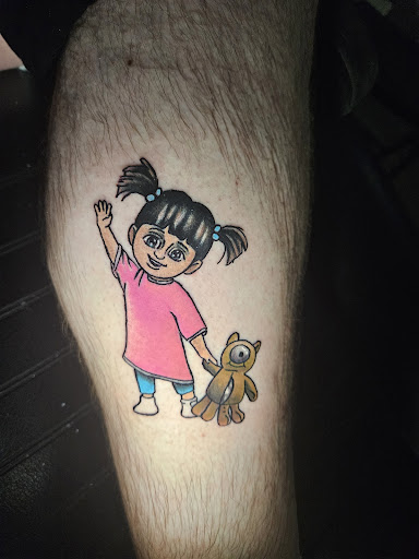 Explore hummingbird tattoo ideas, creative tattoo ideas in Angola, available at Hoodlum Ink