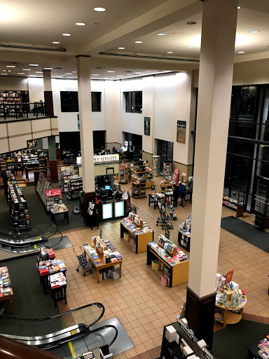 Book Store «Barnes & Noble», reviews and photos, 791 S Main St, Orange, CA 92868, USA