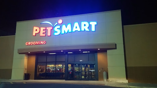 PetSmart, 2102 W Union Blvd #22A, Bethlehem, PA 18018, USA, 