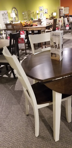 Furniture Store «Art Van Furniture - Waterford», reviews and photos, 5053 Dixie Hwy, Waterford Twp, MI 48329, USA