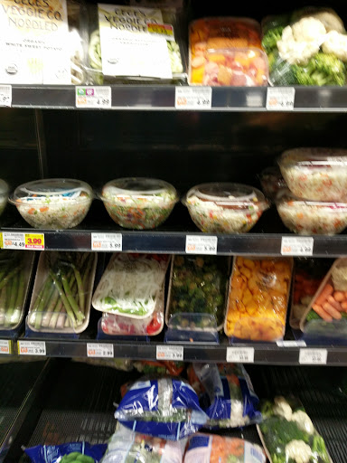 Grocery Store «Kroger», reviews and photos, 2058 25 Mile Rd, Shelby Charter Township, MI 48316, USA