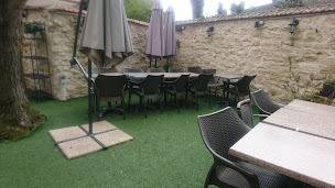 Photo n°78 de Le Cardinal à Maule ()