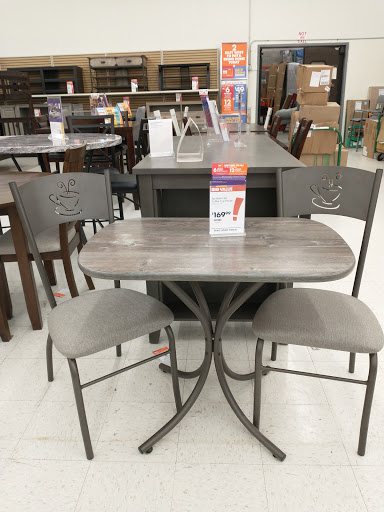 Discount Store «Big Lots», reviews and photos, 3055 183rd St, Homewood, IL 60430, USA