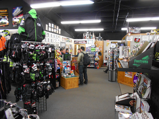 Kawasaki Motorcycle Dealer «Rocky Mountain Kawasaki», reviews and photos, 645 Frontage Rd, Longmont, CO 80501, USA