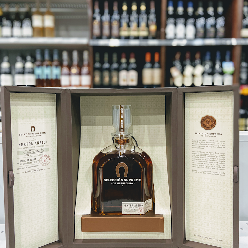 Liquor Store «Sheepshead Bay Liquor World», reviews and photos, 1733 Sheepshead Bay Rd, Brooklyn, NY 11235, USA