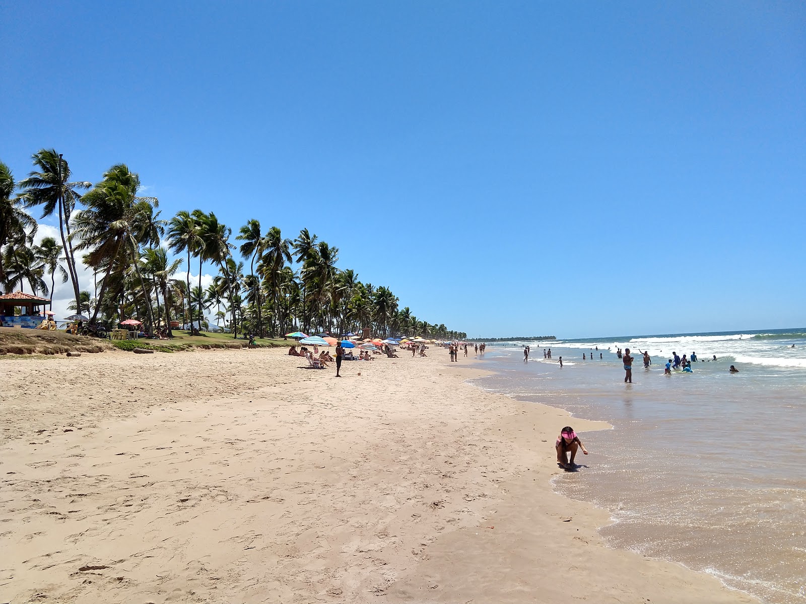 Foto von Buraquinho Beach mit beiger sand Oberfläche