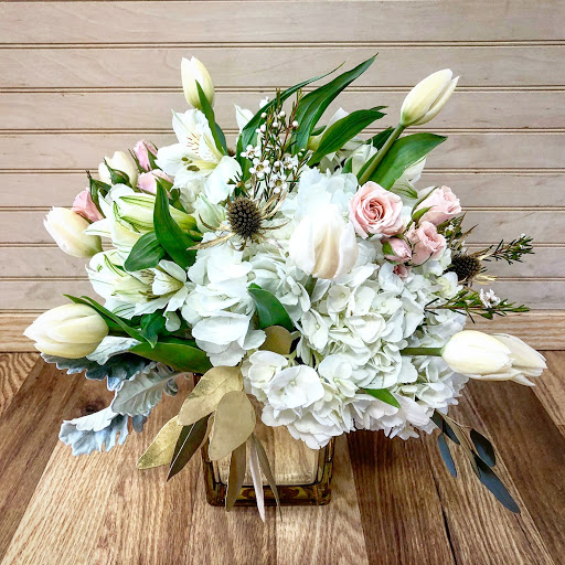 Florist «Happiness is... The Little Flower Shop», reviews and photos, 39277 Grand River Ave, Farmington Hills, MI 48335, USA