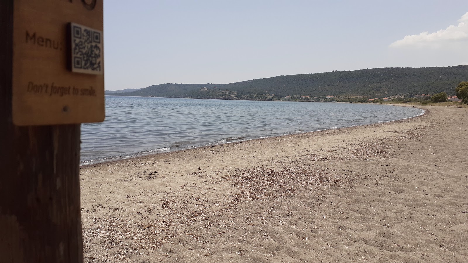 Foto von Paralia Aspropotamos und die siedlung