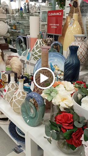 Department Store «T.J. Maxx & HomeGoods», reviews and photos, 80 S Tunnel Rd, Asheville, NC 28805, USA