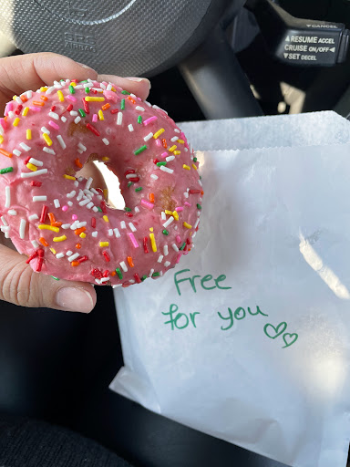 Donut Shop «Happy Bagel & Donuts», reviews and photos, 9926 Lakewood Blvd, Downey, CA 90240, USA