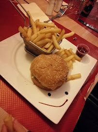 Hamburger du Restaurant halal L' Estrade à Roubaix - n°5