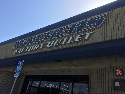 Shoe Store «SKECHERS Factory Outlet», reviews and photos, 15251 Beach Blvd, Westminster, CA 92683, USA