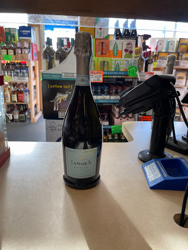 Liquor Store «K C Liquors», reviews and photos, 425 North St, Middletown, NY 10940, USA