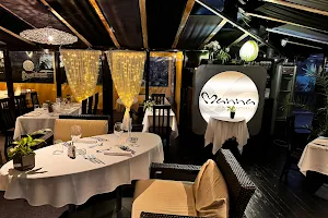 Manna Lounge image