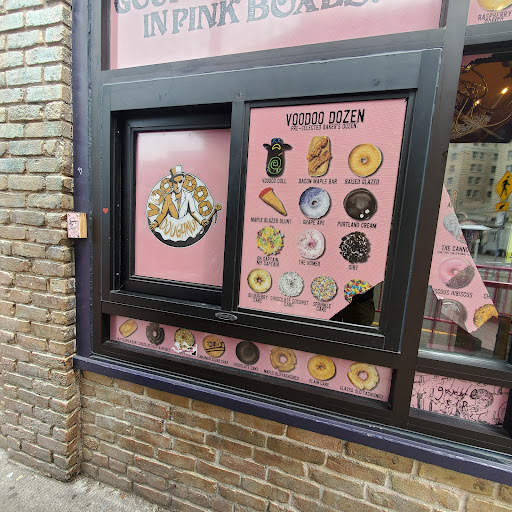 Donut Shop «Voodoo Doughnut», reviews and photos, 22 SW 3rd Ave, Portland, OR 97204, USA