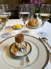Plats et boissons du Restaurant gastronomique L'Ambroisie à Paris - n°13