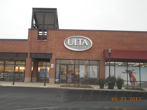 Hair Salon «Ulta Beauty», reviews and photos, 9270 Joliet Rd, Hodgkins, IL 60525, USA