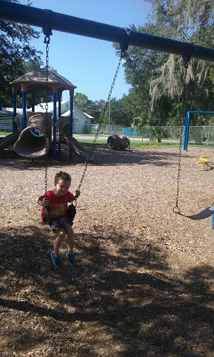 Recreation Center «Gardenville Recreation Center», reviews and photos, 6215 Symmes Rd, Gibsonton, FL 33534, USA