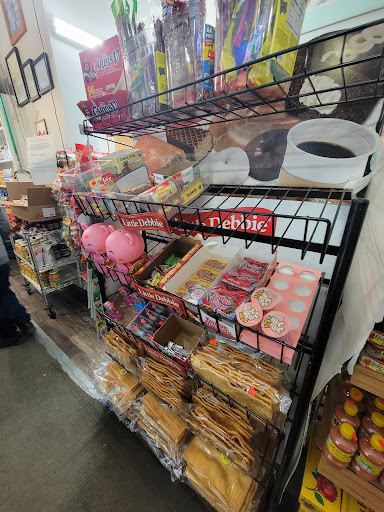 Grocery Store «La Flor Grocery Store», reviews and photos, 10500 S Ave M, Chicago, IL 60617, USA