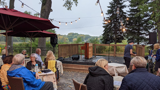 American Restaurant «Crooners Lounge and Supper Club», reviews and photos, 6161 Hwy 65 NE Highway 65 Northeast, Fridley, MN 55432, USA