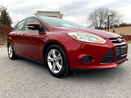 Used Car Dealer «Auto Warehouse», reviews and photos, 218 Main St, Poughkeepsie, NY 12601, USA