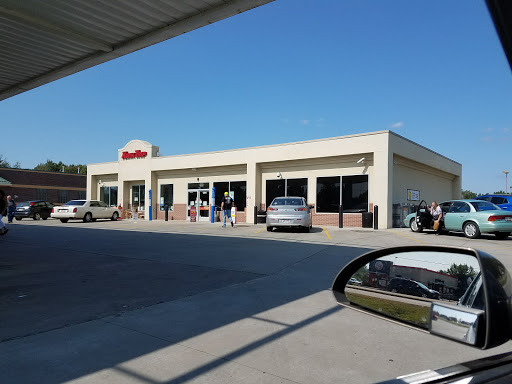 Convenience Store «Kwik Trip #620», reviews and photos, 1241 E Green Bay St, Shawano, WI 54166, USA