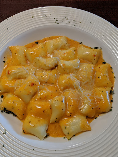 Italian Restaurant «Dafnos», reviews and photos, 1190 W Chocolate Ave, Hummelstown, PA 17036, USA