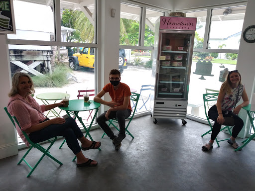 Restaurant «Hometown Desserts», reviews and photos, 507 Pine Ave, Anna Maria, FL 34216, USA