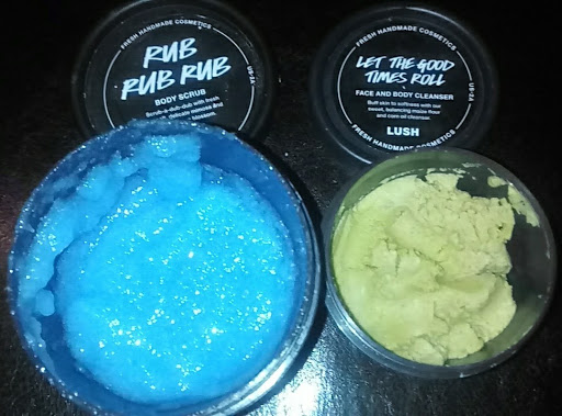 Cosmetics Store «LUSH», reviews and photos, 512 Orland Square Dr, Orland Park, IL 60462, USA