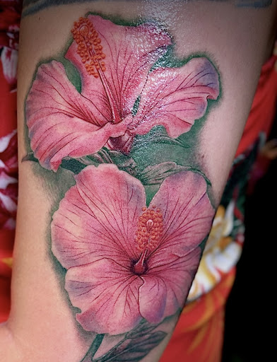 Explore sweet pea tattoo ideas, creative tattoo ideas in Honolulu, available at Aloha Tattoo Waikiki Hilton Hawaiian Village Rainbow Bazaar