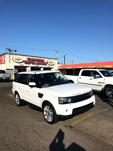 Car Wash «Ritz Car Wash, Lube & Detailing Center», reviews and photos, 234 W Oregon Ave, Philadelphia, PA 19148, USA