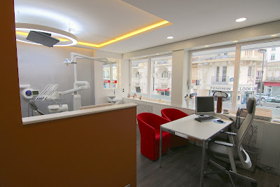 Dr Stéphane Perez - Dentiste à Paris